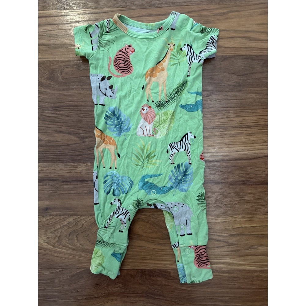 Posh Peanut Baby Boys 0-3 Months Colorful Safari Animals Romper Sleeper Bamboo
